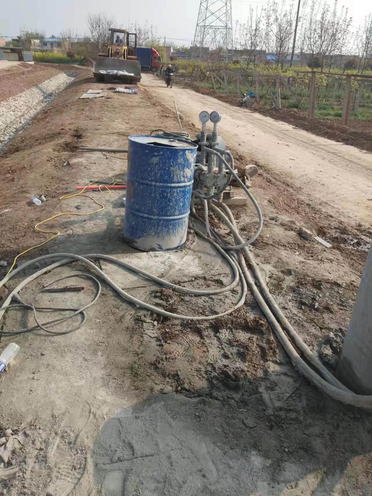 铺前镇顶管注浆